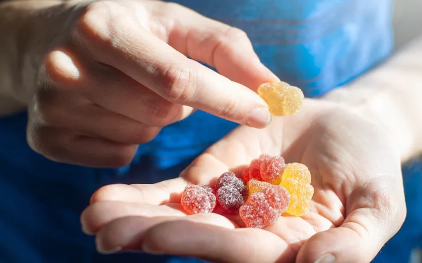 What Makes THC Gummies Different from CBD Gummies?