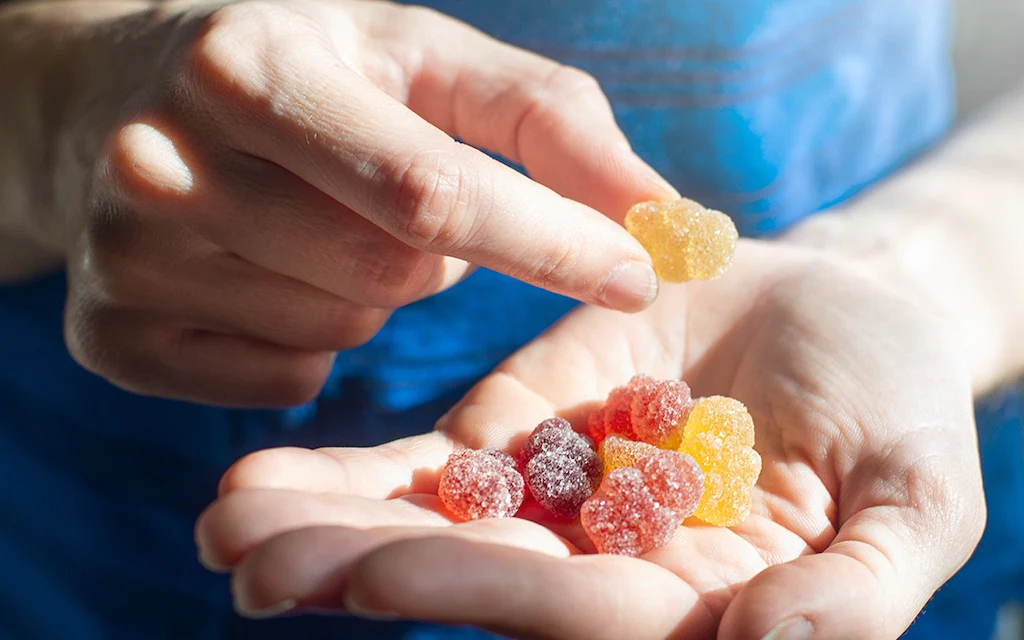 What Makes THC Gummies Different from CBD Gummies?
